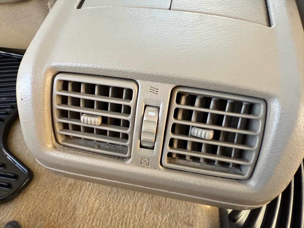 2006 Lexus RX Image 19