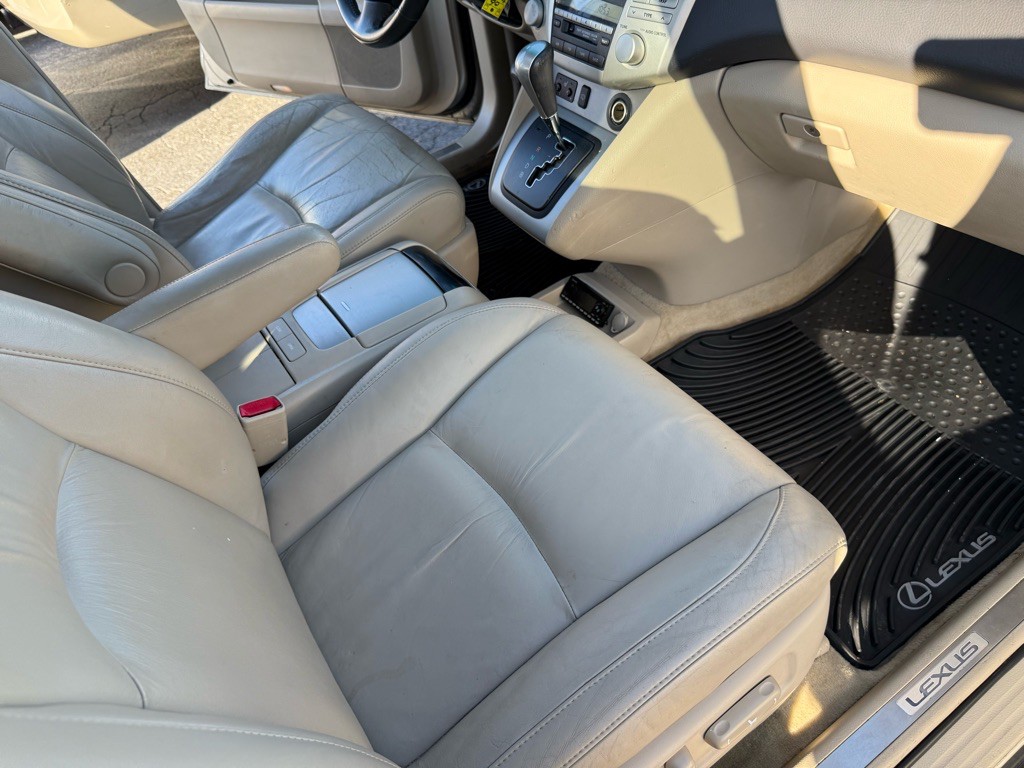 2006 Lexus RX Image 23