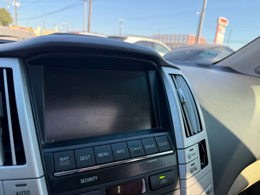 2006 Lexus RX Image 39