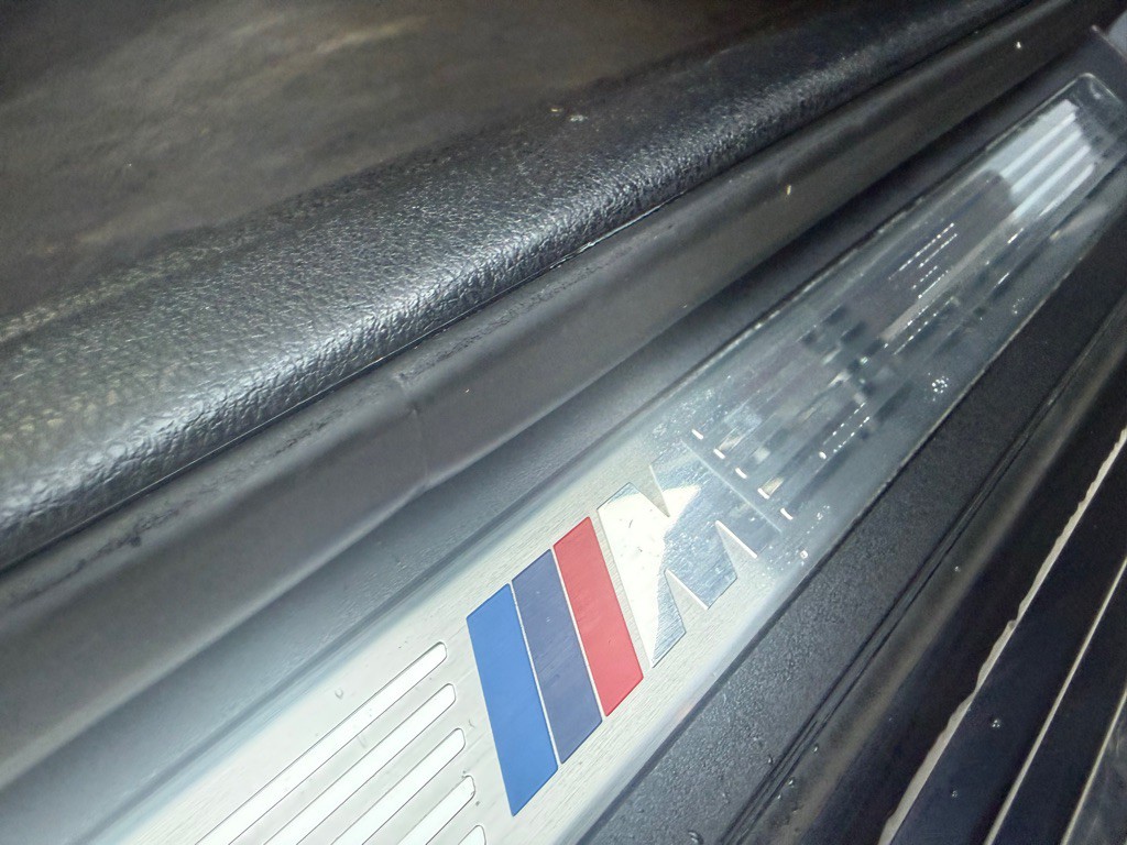 2011 BMW 5 Series Image 21