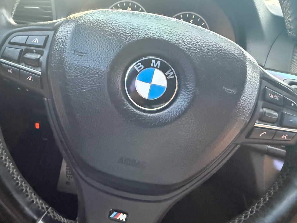 2011 BMW 5 Series Image 37