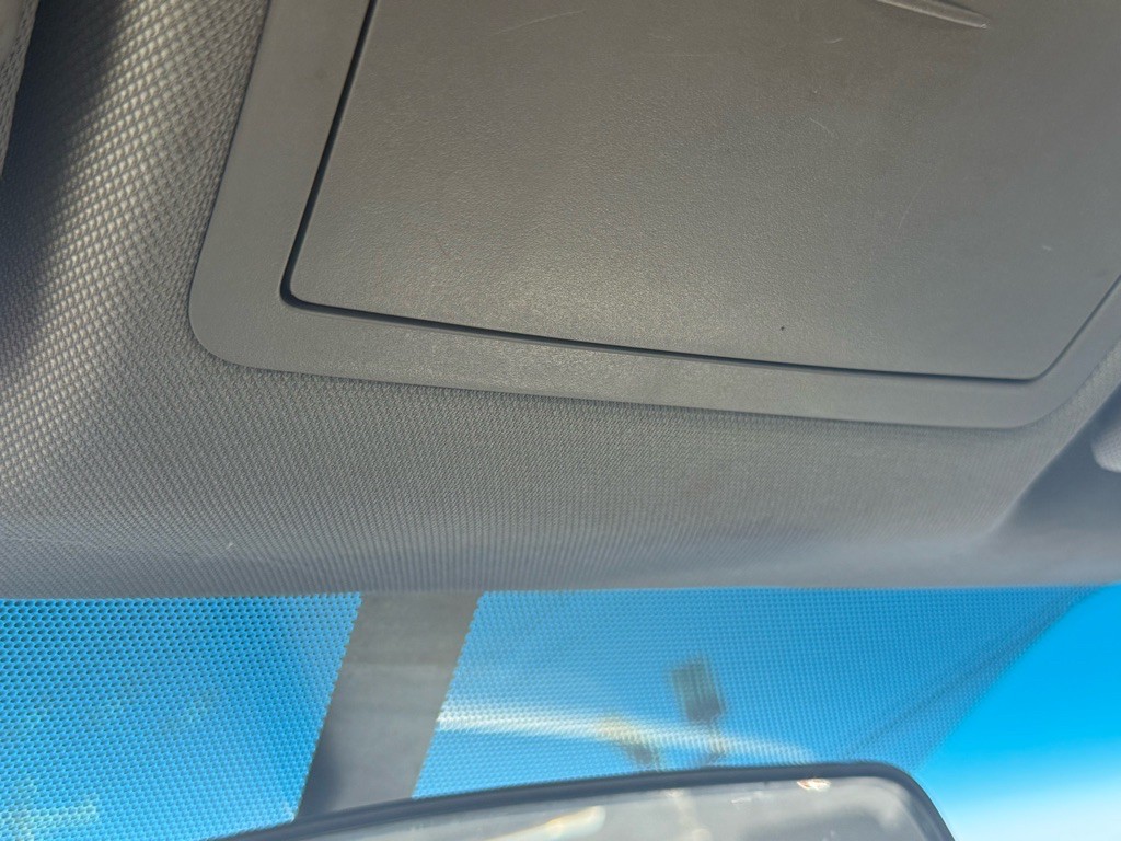 2016 Toyota Camry Image 29