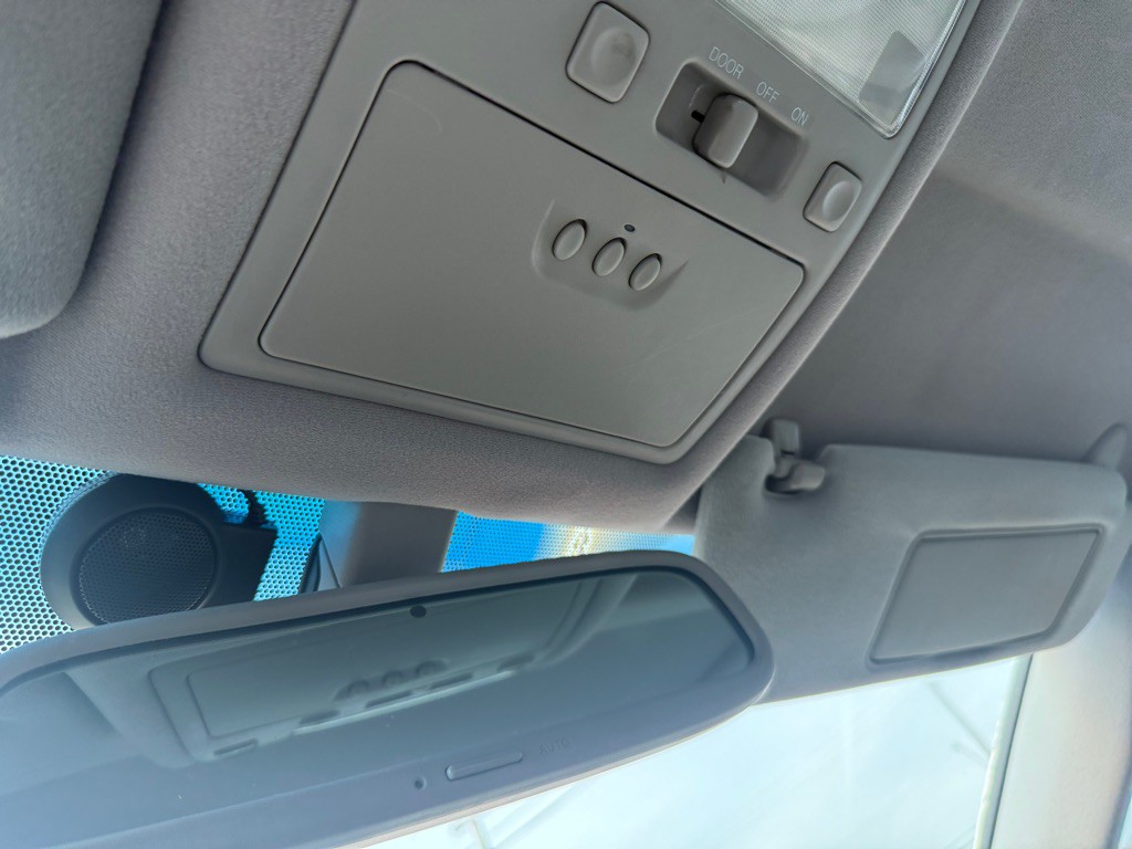 1999 Lexus GS Image 21