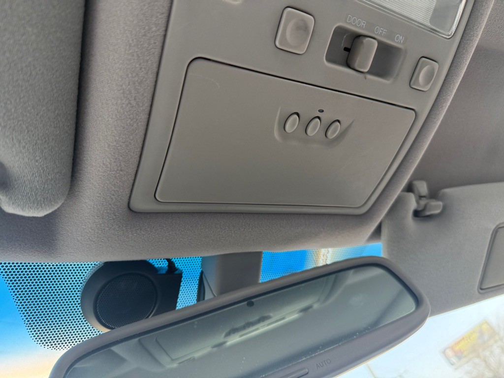 1999 Lexus GS Image 22