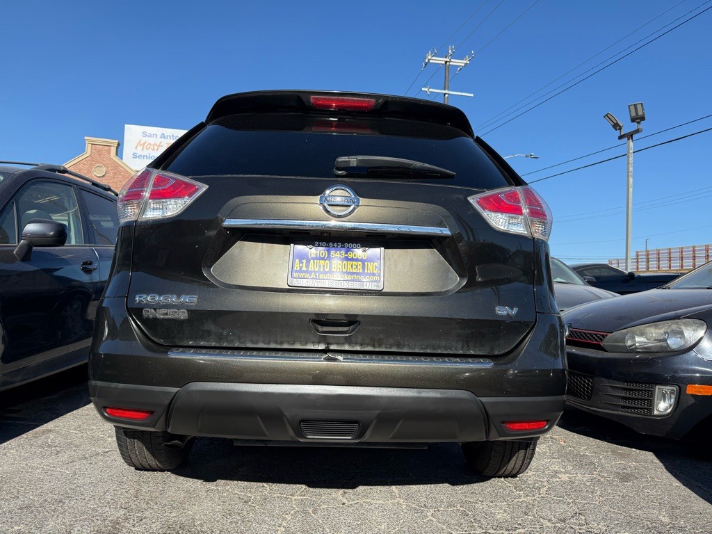2015 Nissan Rogue Image 3