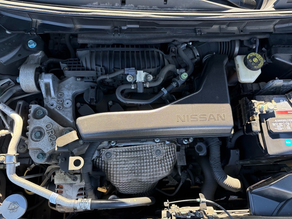 2015 Nissan Rogue Image 28