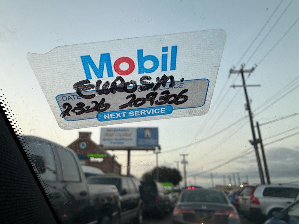 2011 Volkswagen GTI Image 38