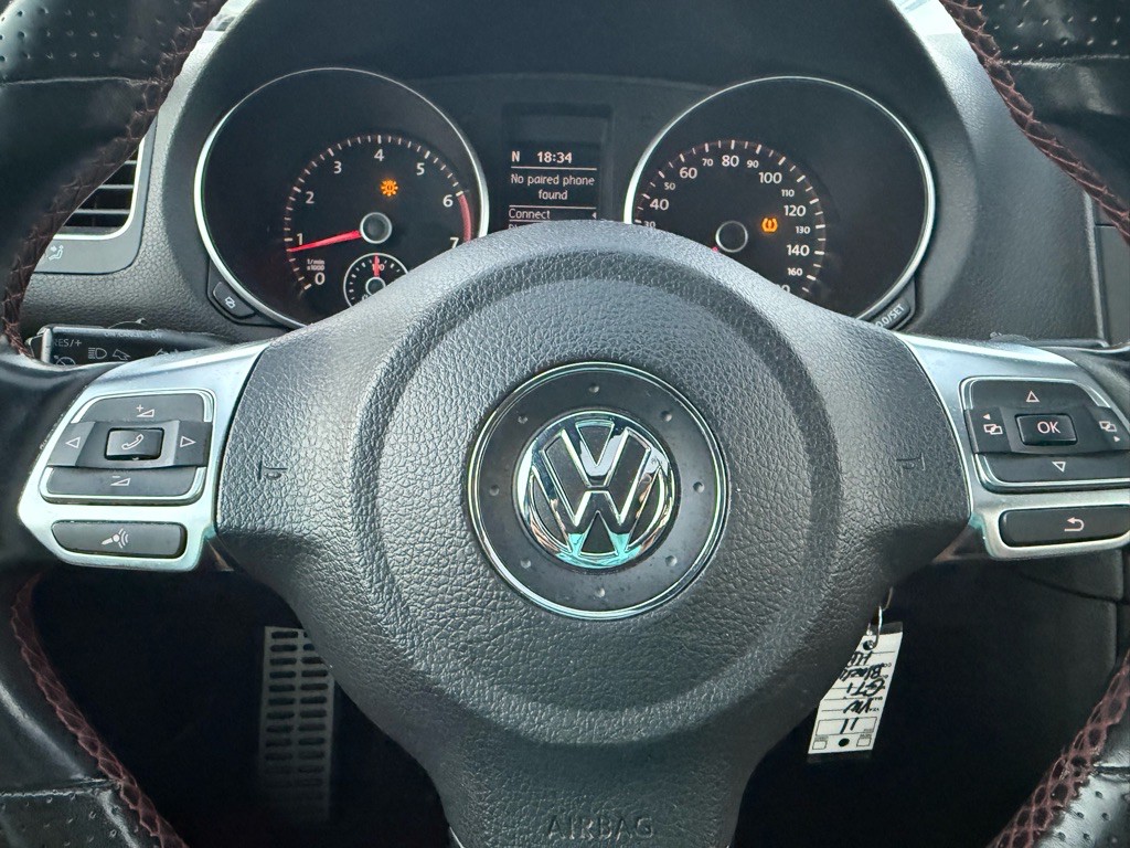 2011 Volkswagen GTI Image 39