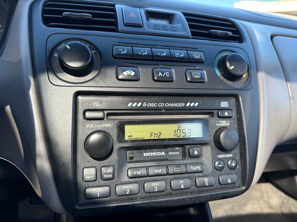 2002 Honda Accord Image 25