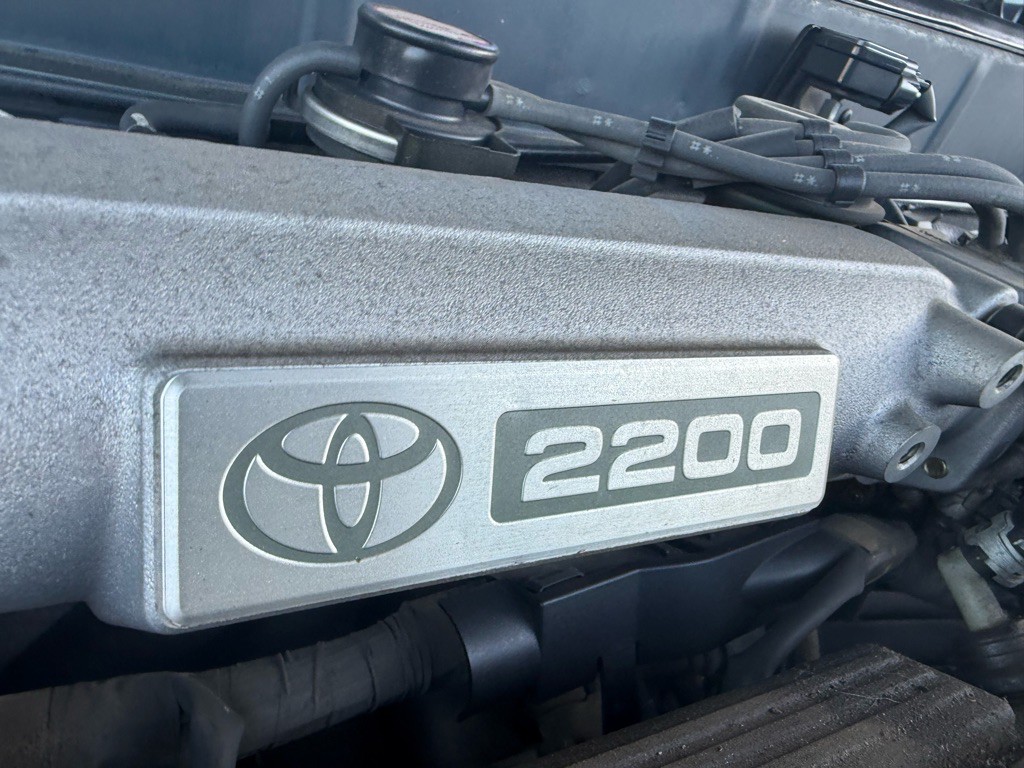 1993 Toyota Camry Image 9