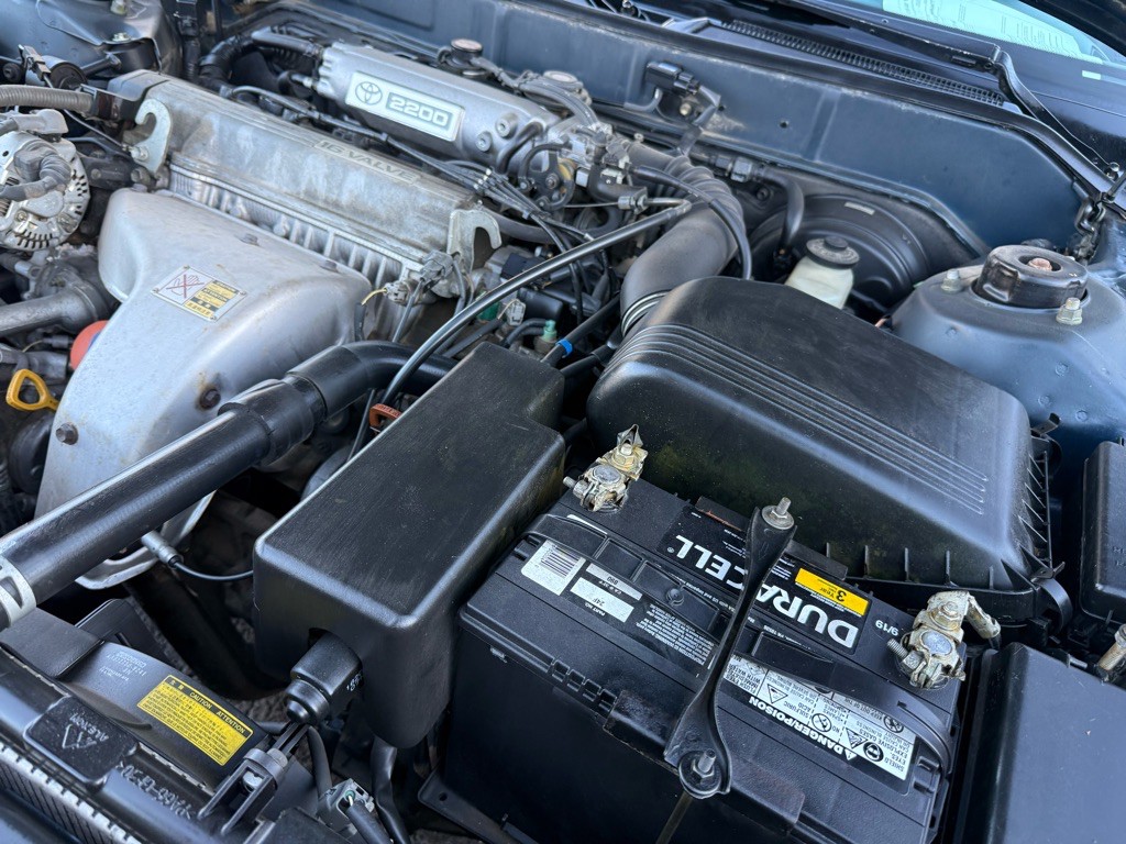 1993 Toyota Camry Image 10