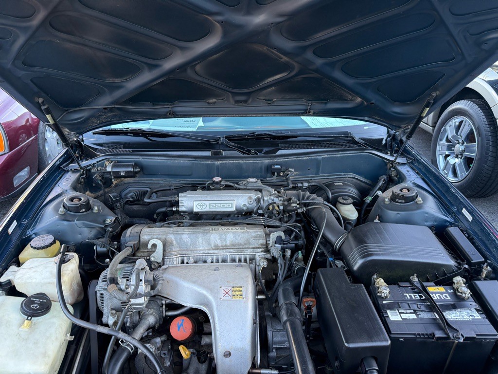 1993 Toyota Camry Image 19