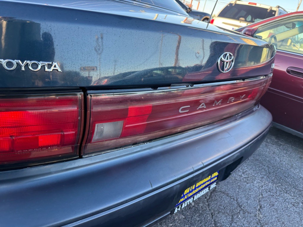 1993 Toyota Camry Image 30