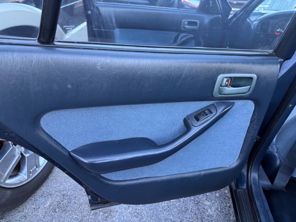 1993 Toyota Camry Image 38