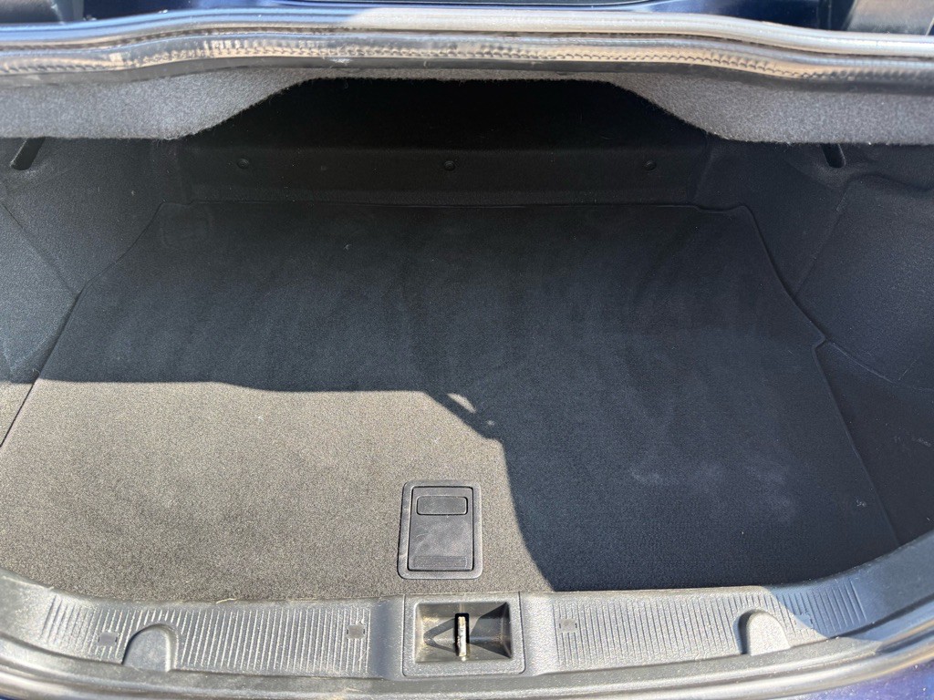 2009 Mercedes-Benz CLK-Class Image 38