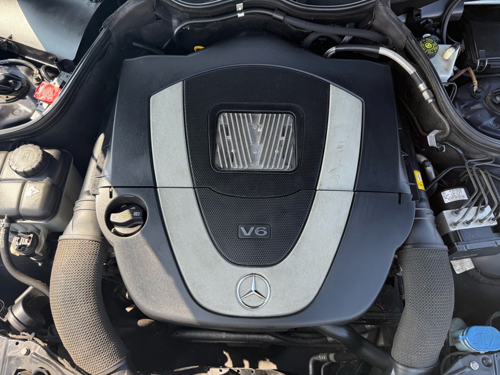 2009 Mercedes-Benz CLK-Class Image 42