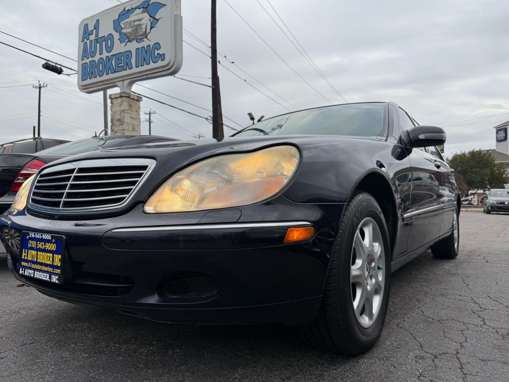 2002 Mercedes-Benz S-Class Image 1