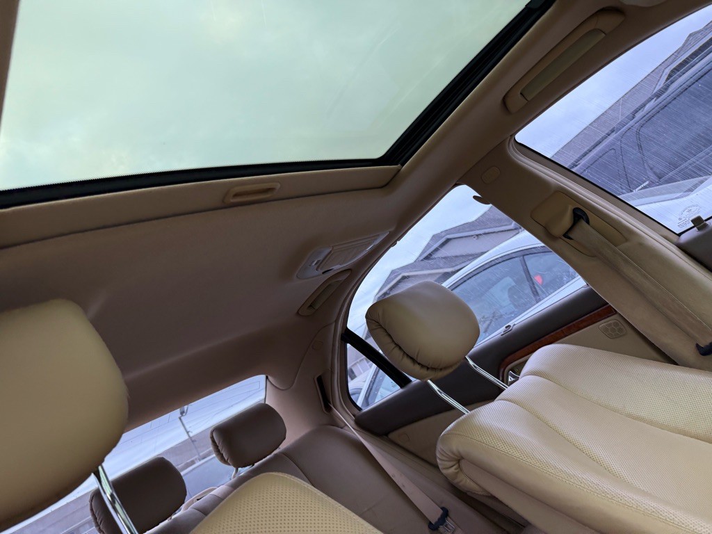 2002 Mercedes-Benz S-Class Image 28