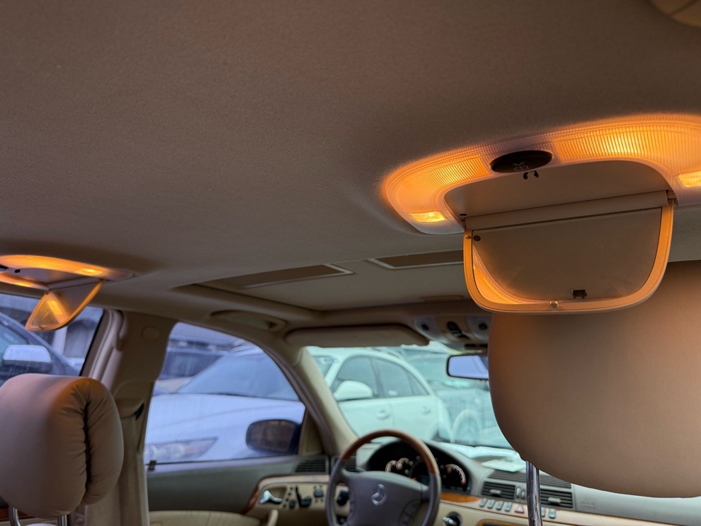 2002 Mercedes-Benz S-Class Image 38