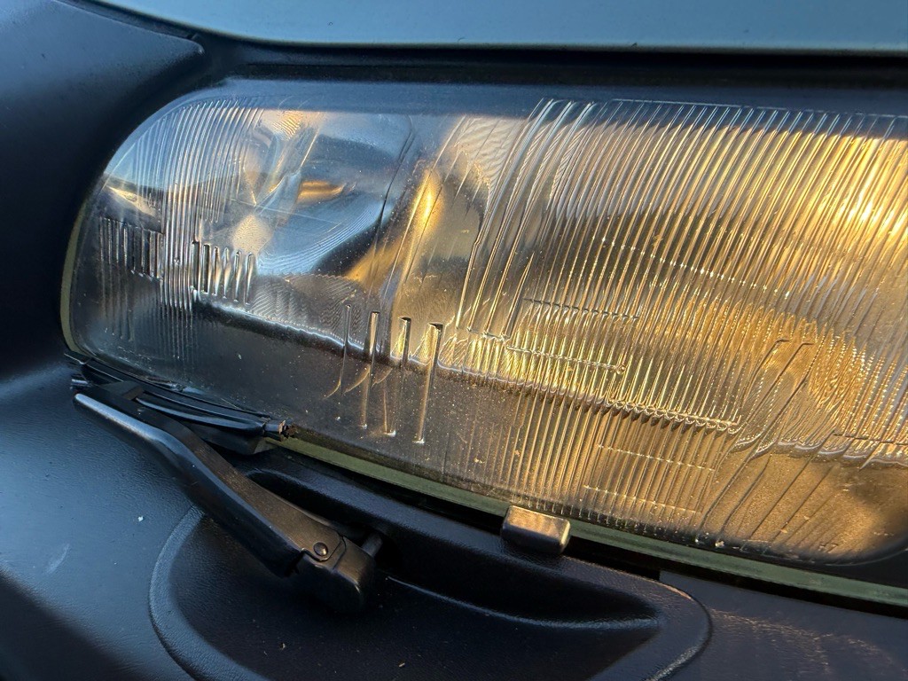 2004 Volvo XC70 Image 38