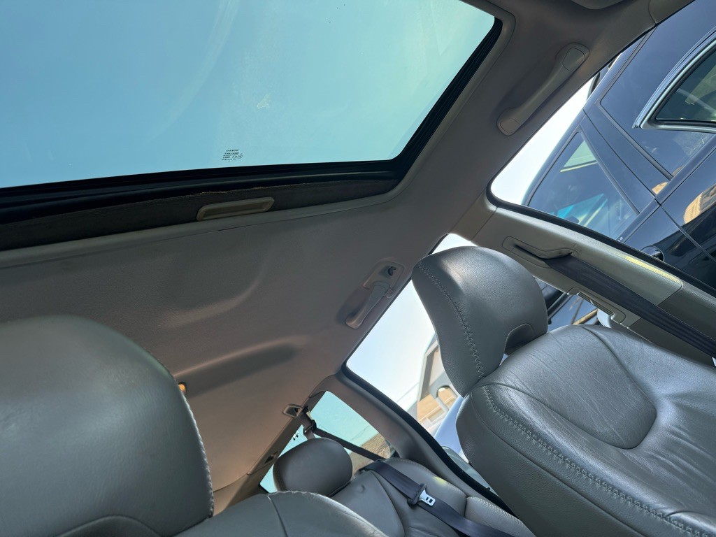 2004 Volvo XC70 Image 47