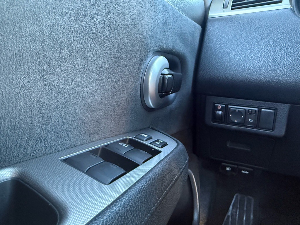 2009 Nissan Versa Image 14