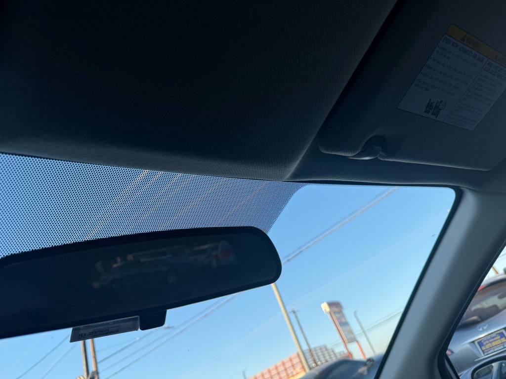 2009 Nissan Versa Image 17