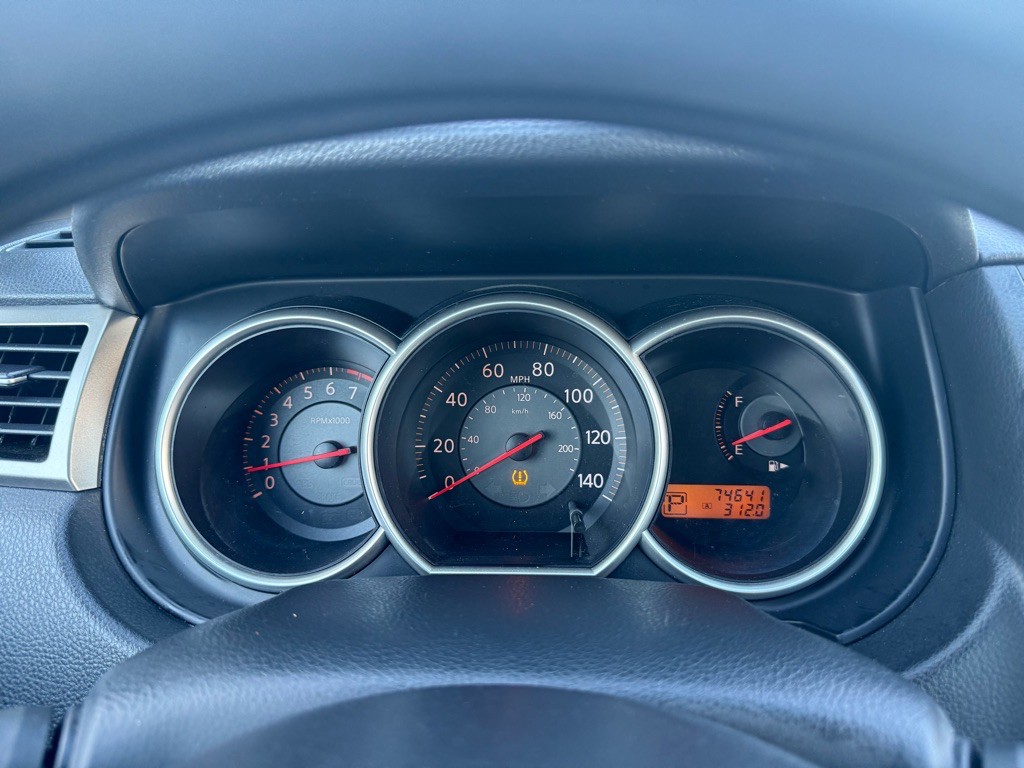 2009 Nissan Versa Image 20