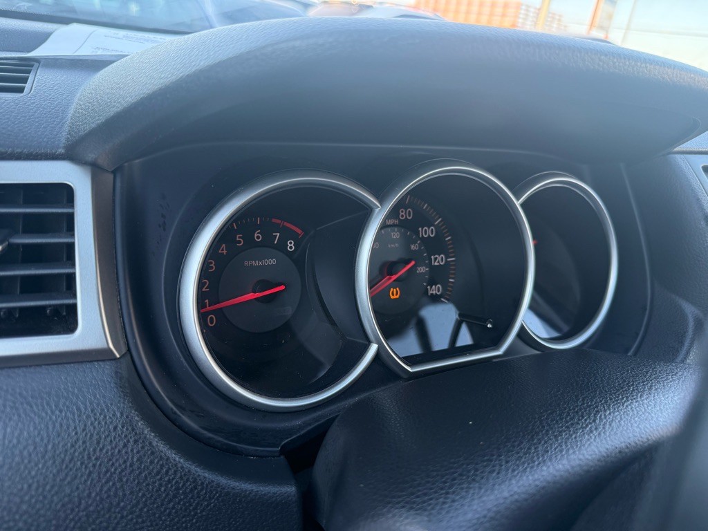 2009 Nissan Versa Image 21