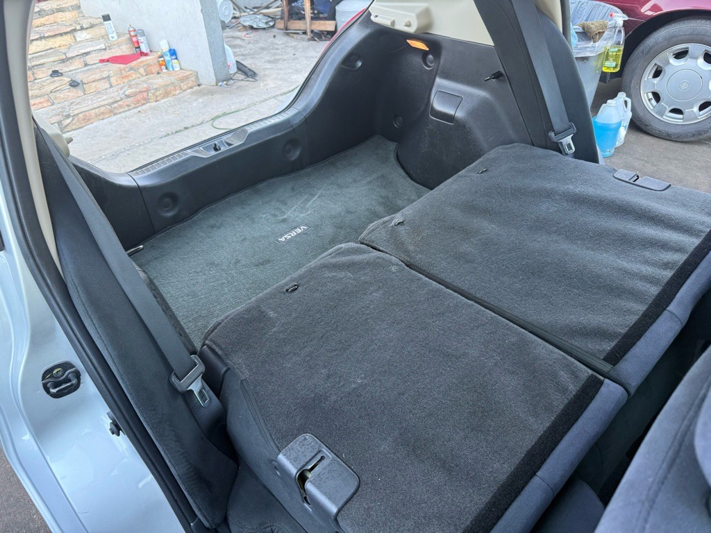 2009 Nissan Versa Image 39