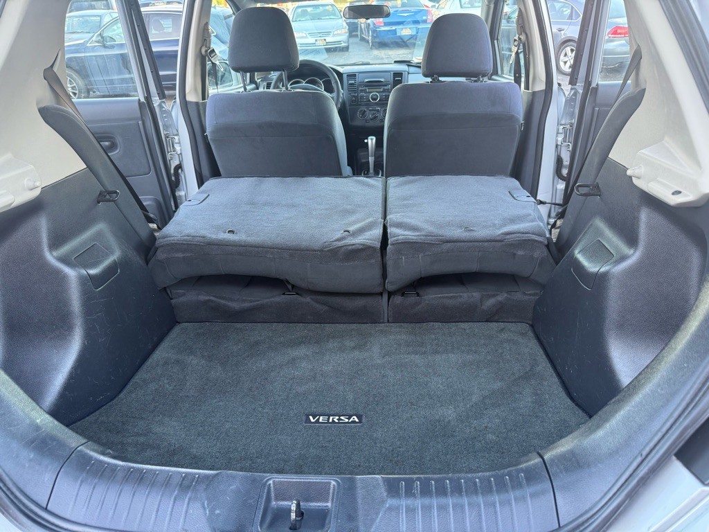 2009 Nissan Versa Image 40
