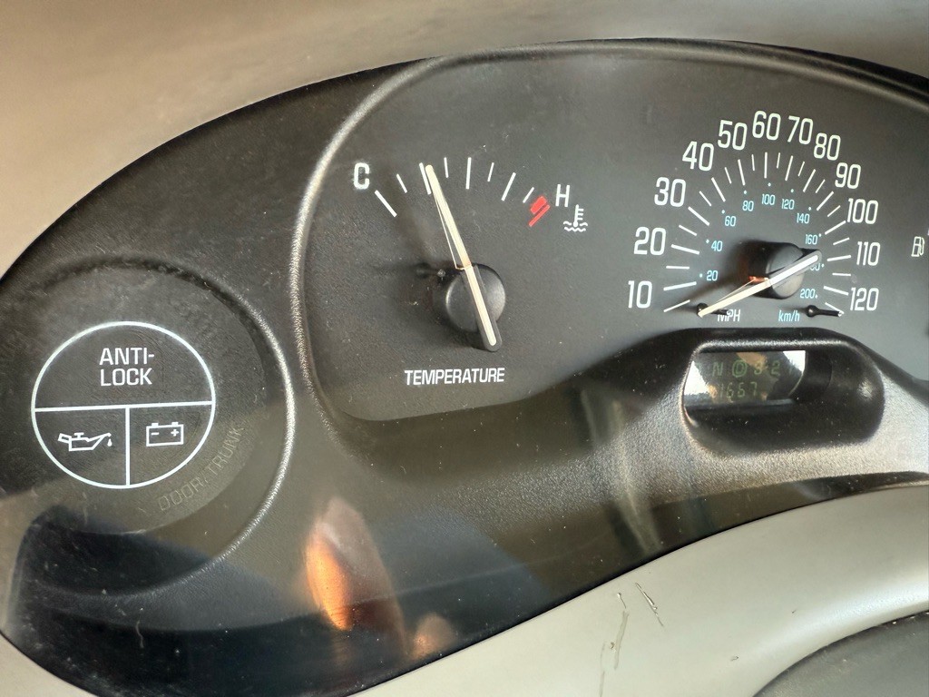 2002 Buick Century Image 20