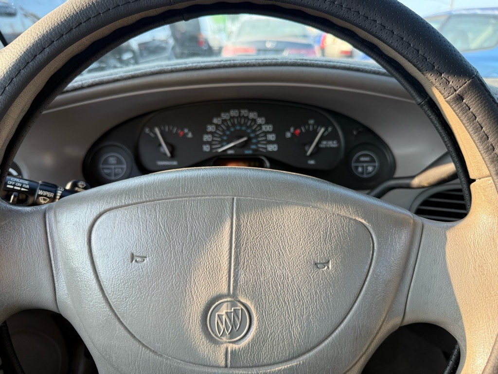 2002 Buick Century Image 27