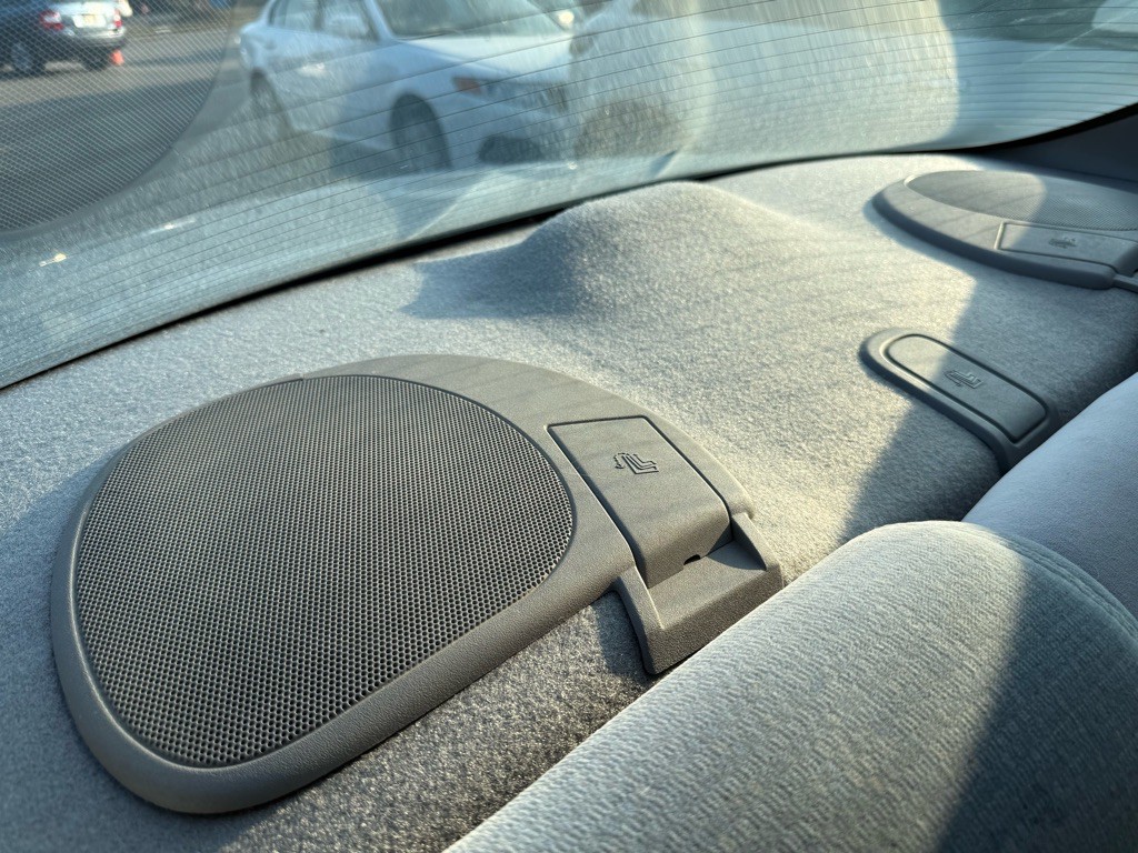 2002 Buick Century Image 38