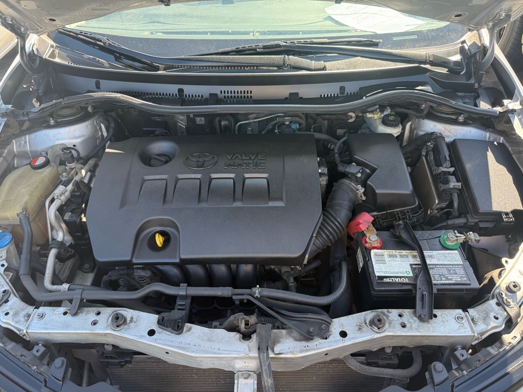 2016 Toyota Corolla Image 8