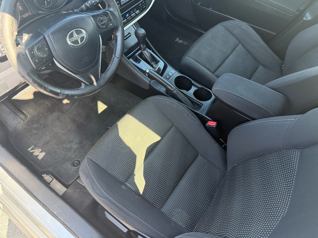 2016 Toyota Corolla Image 13