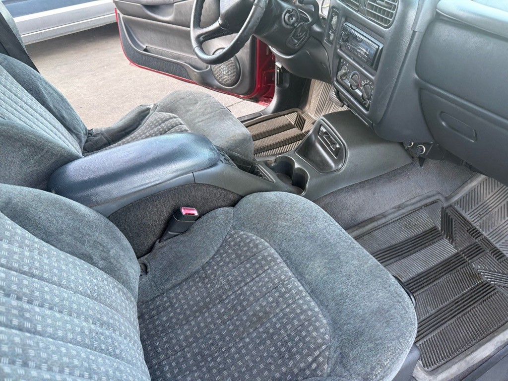 1999 Chevrolet Blazer Image 43