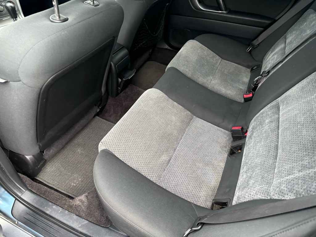 2005 Subaru Legacy Image 11