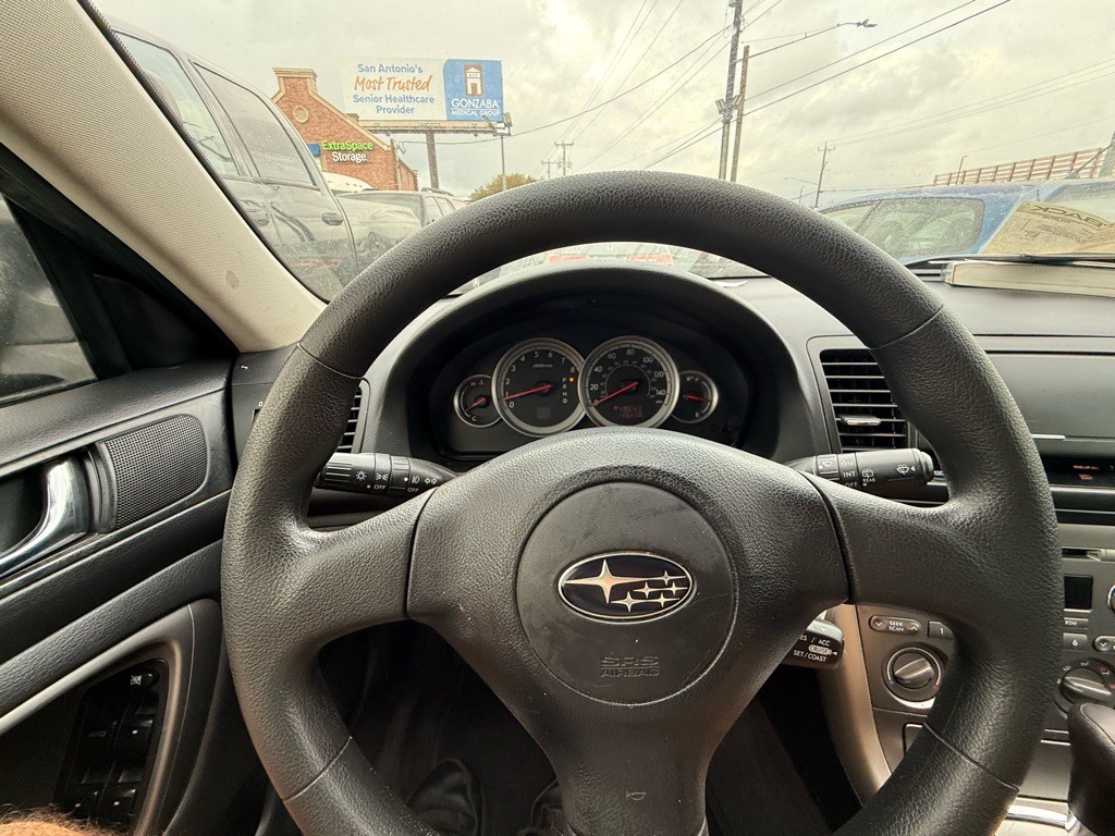 2005 Subaru Legacy Image 27