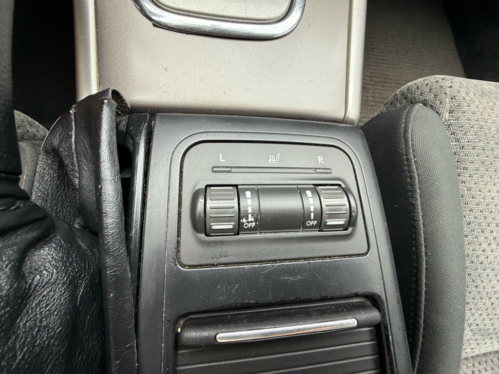 2005 Subaru Legacy Image 28