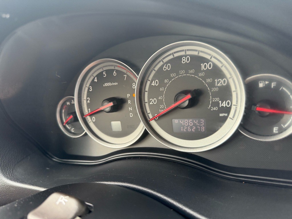 2005 Subaru Legacy Image 32
