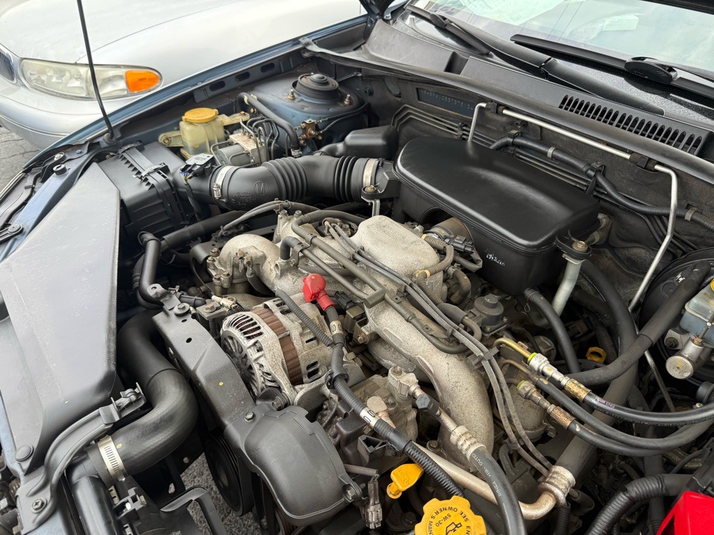 2005 Subaru Legacy Image 37