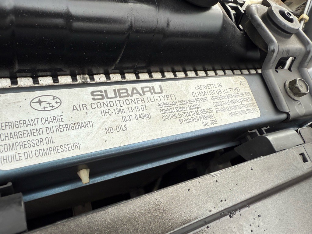 2005 Subaru Legacy Image 40