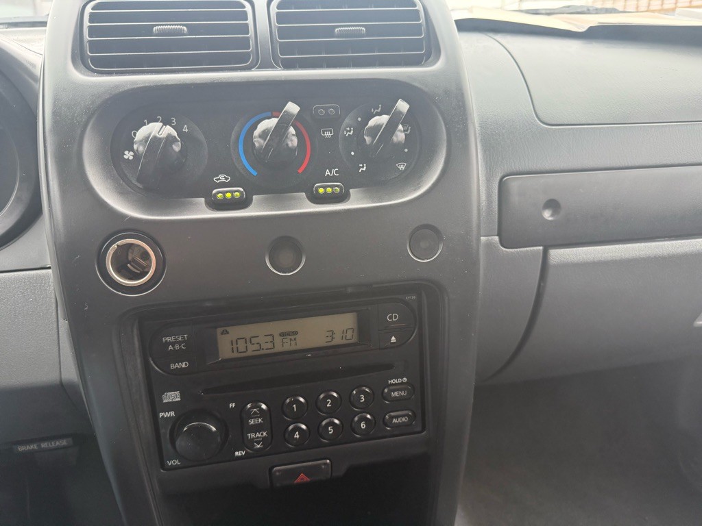 2003 Nissan Xterra Image 25