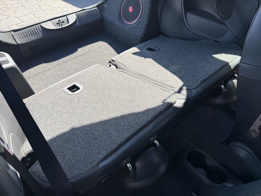 2015 FIAT 500 Image 31