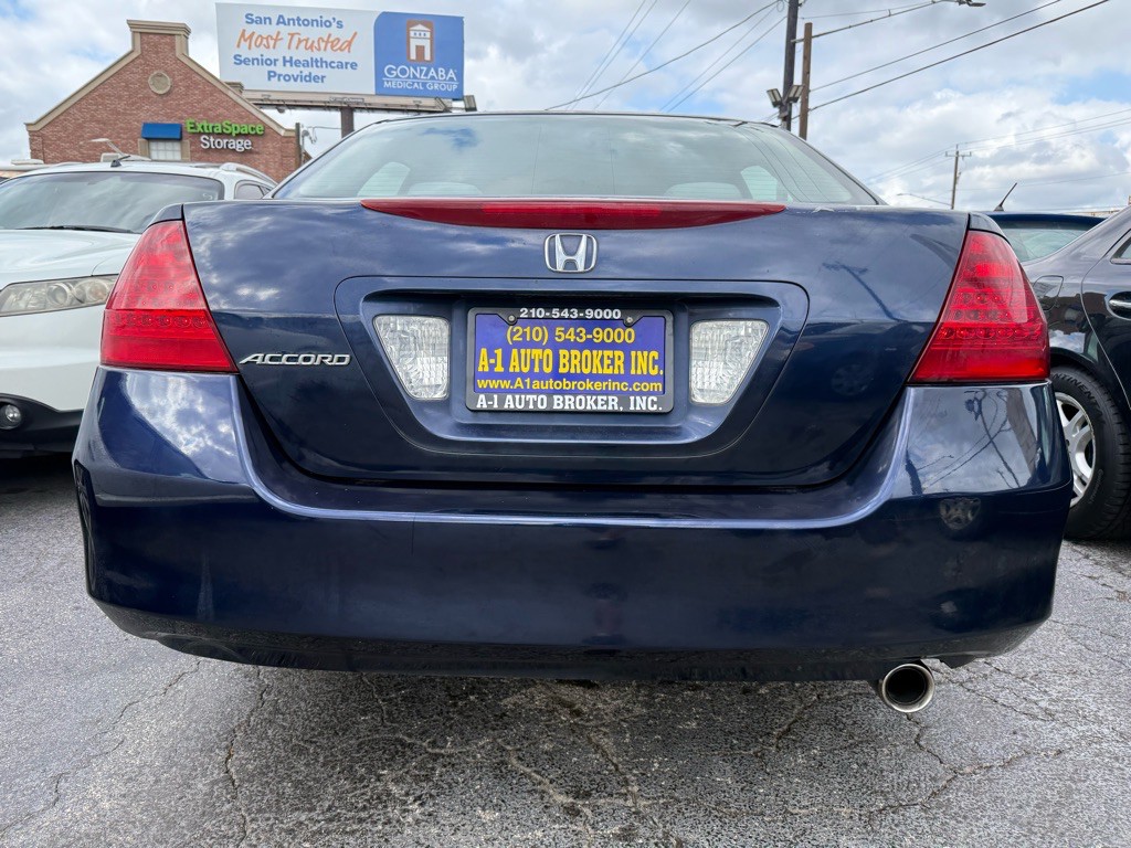 2006 Honda Accord Image 3