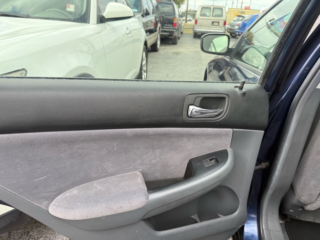 2006 Honda Accord Image 11