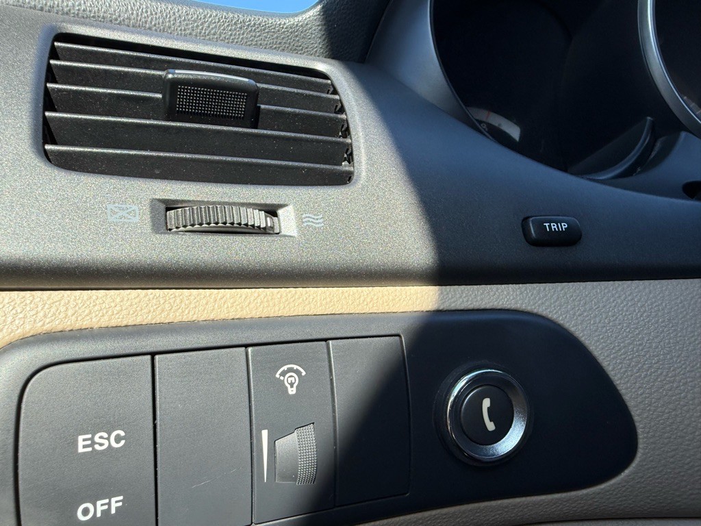 2010 Kia Optima Image 14