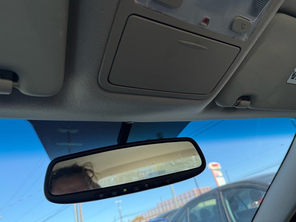 2010 Kia Optima Image 20