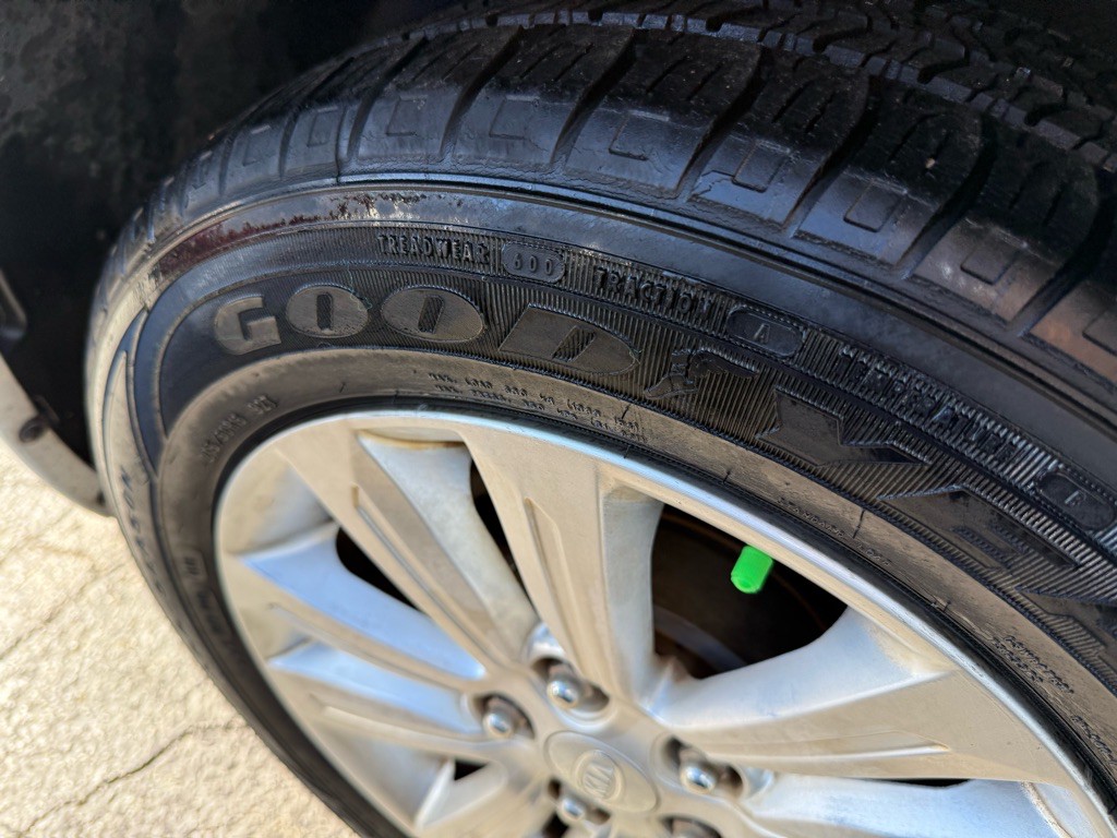 2010 Kia Optima Image 23